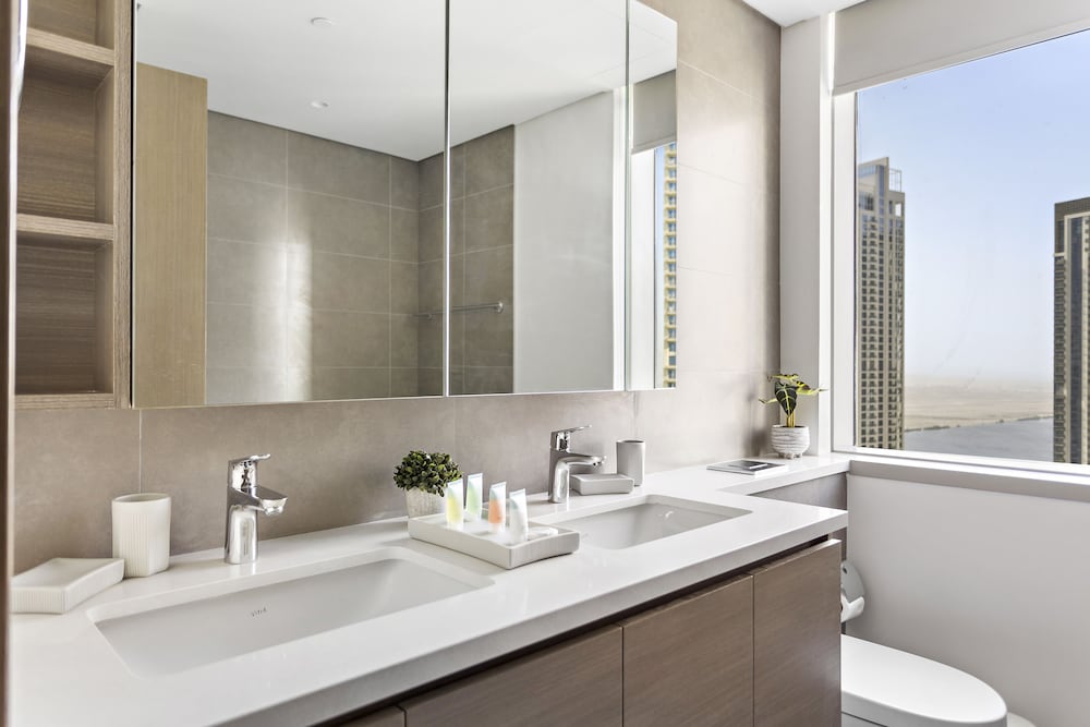 WelHome - Luxe Apartment With Incredible View on Dubai Creek