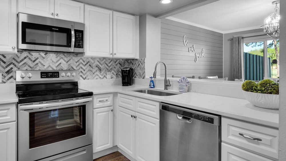 Waterfront Retreat in Sandestin w/ Golf Cart & Free Attraction Tickets!