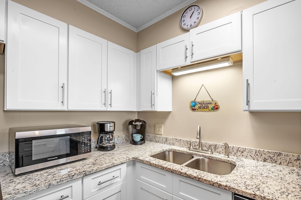 Compass Point 503