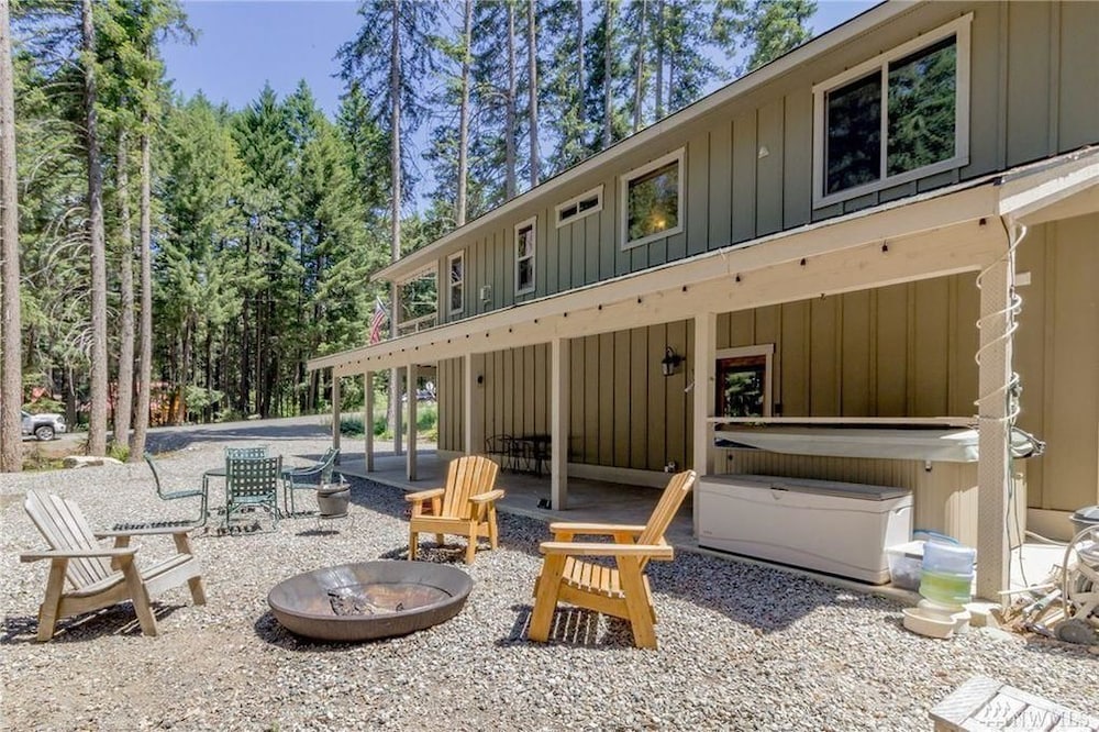 Lake Cabins Lodge