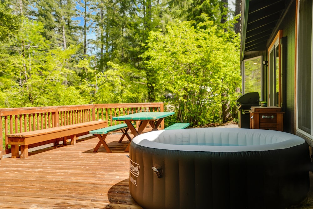 Packshack - Cozy Ski Cabin Mins From White Pass 2 Bedroom Home