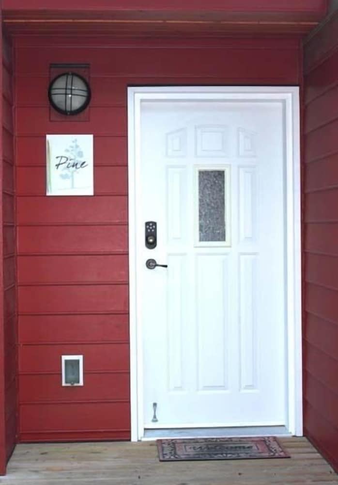 Crooked Tree Guest Suites