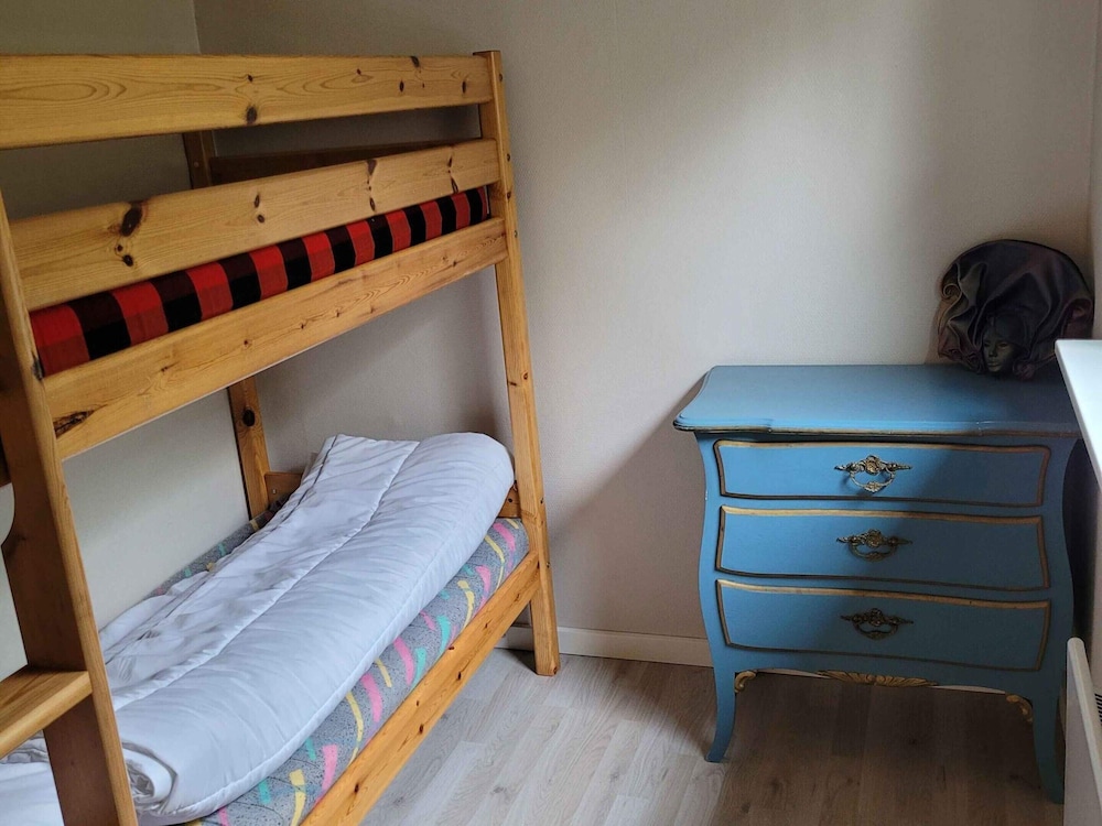 5 Star Holiday Home in Hals