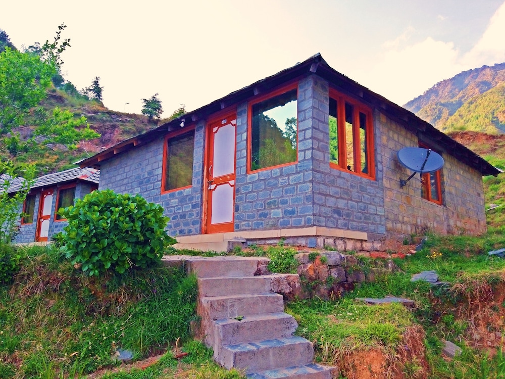 GenX Great Himalayan Resort