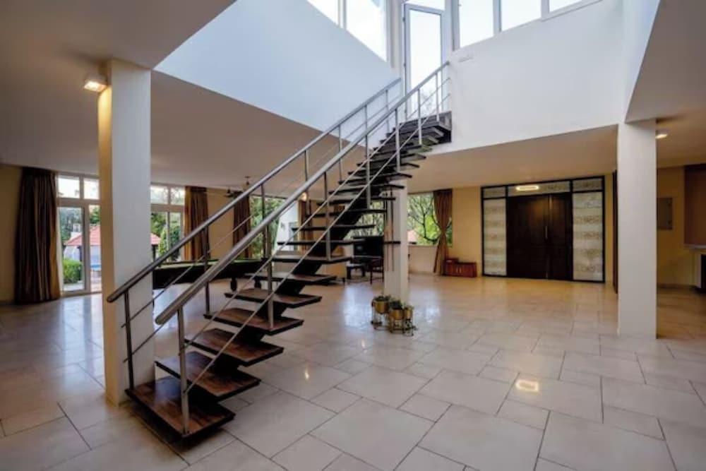 Khushana Villa by Baywatch stayzz view 2
