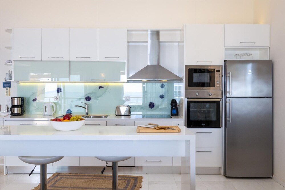 Villa Penelope With 4 Bedrooms and 3 Bathrooms