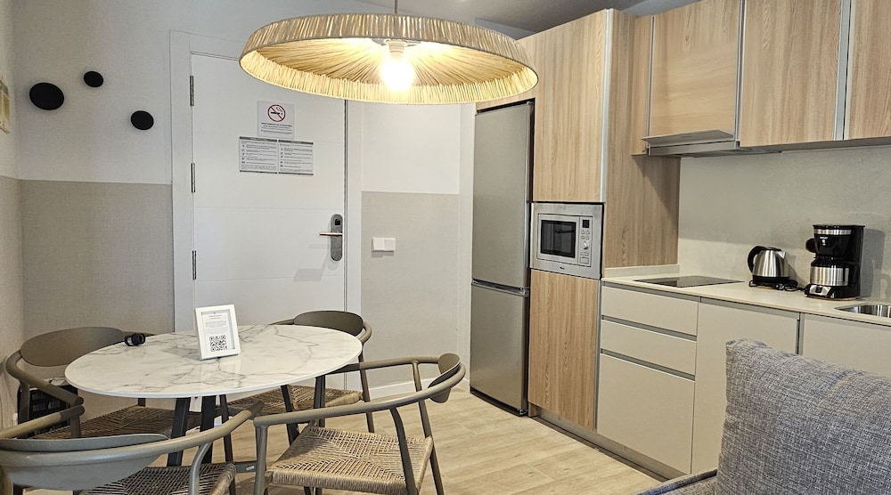 Feelathome Vil-la Romana