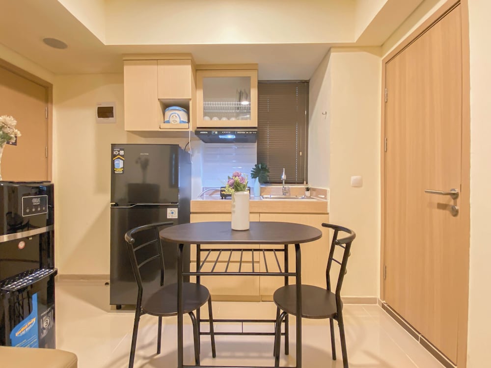 Warm Neutral 2Br At Meikarta Apartment