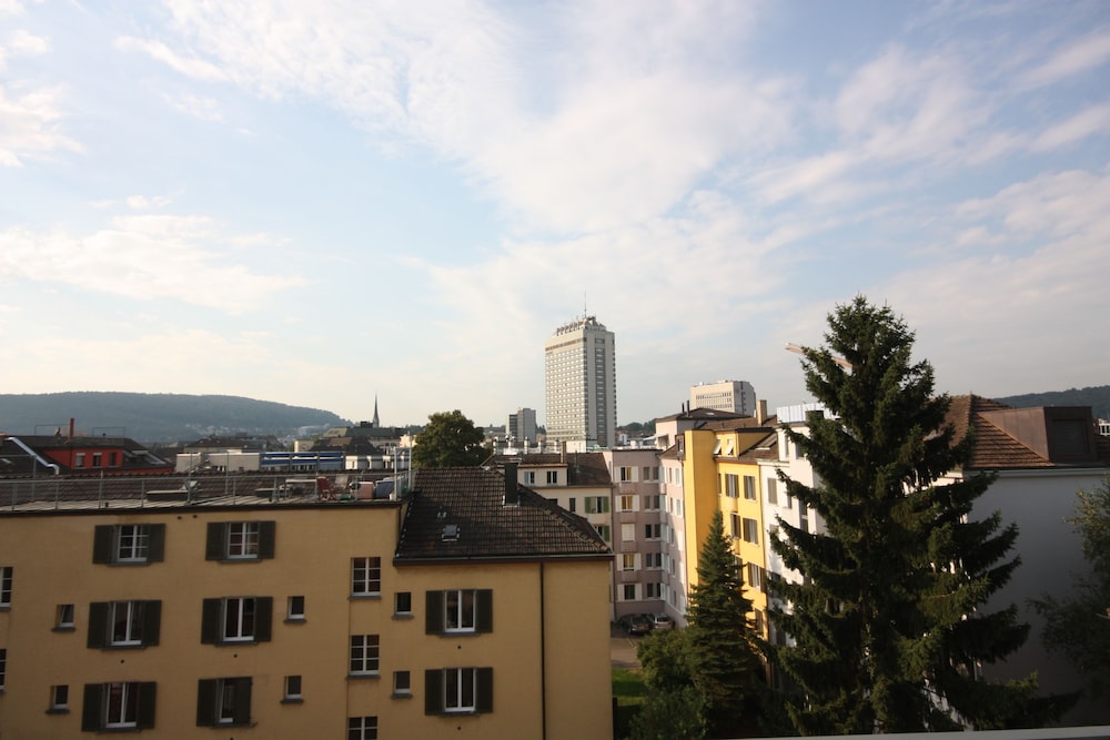 Swiss Star Oerlikon Lodge