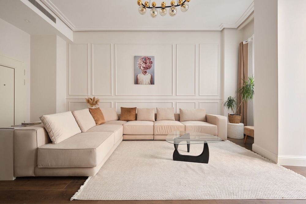 Taksim 360 Lagirio Residence