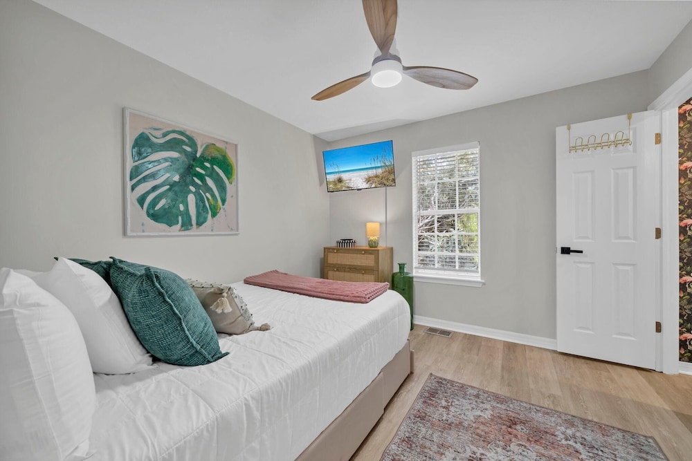 Milo's Beach Cottage
