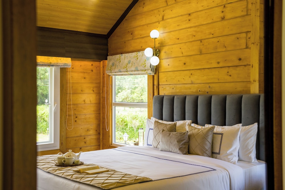 Esh Cottage Moss
