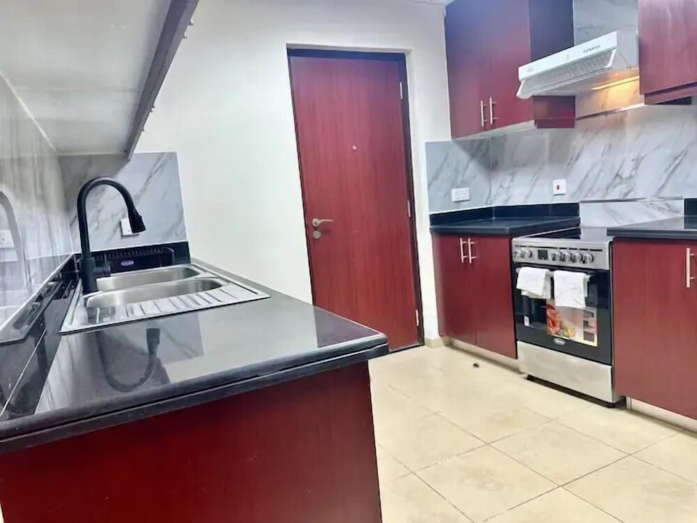2BR Luxury Apartment Marina View