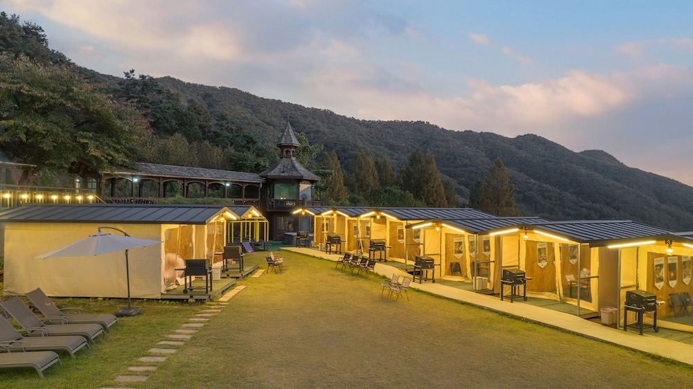 Yangpyeong Seulburg Private Poolvilla