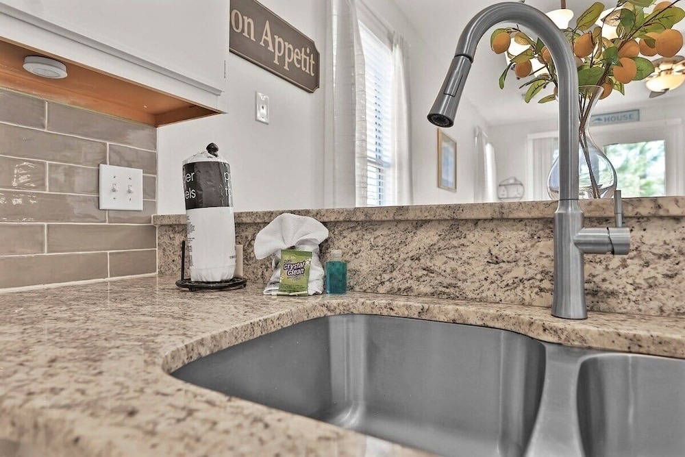 River Oaks 57b 2 Bedroom Condo