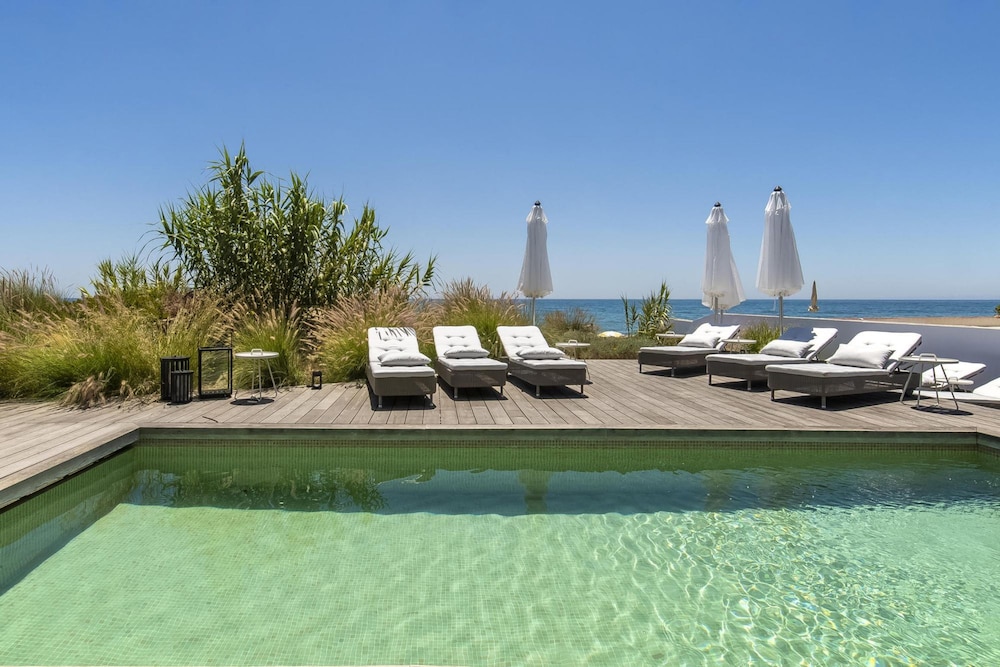 Villa Frontline Beach Costabella - Marbella