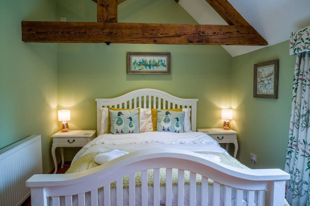Idyllic Country Suite view 3