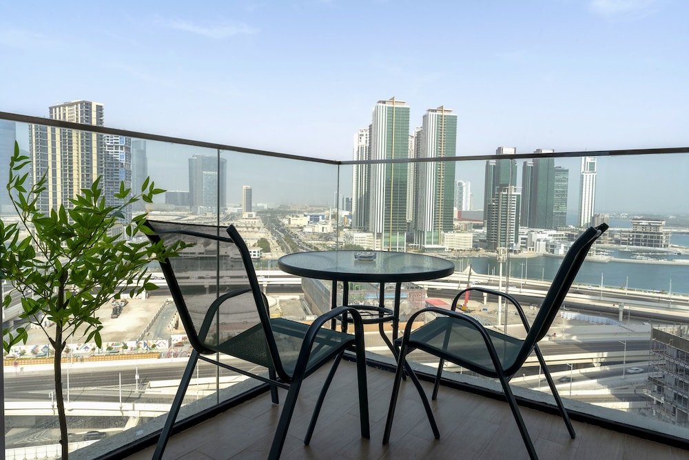 Silkhaus Al Maryah Vista 1