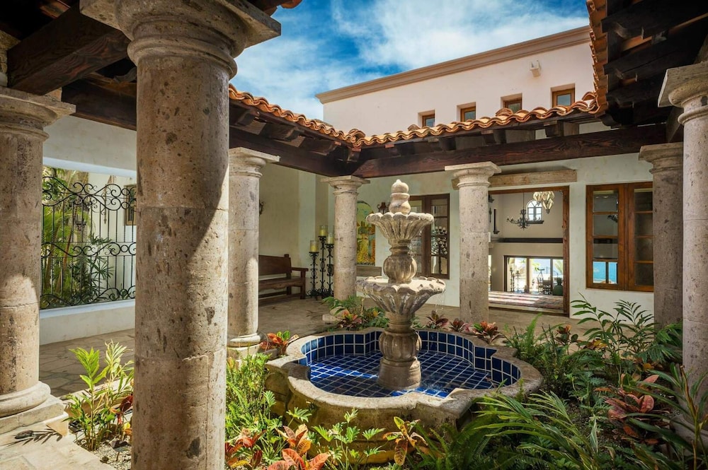 Casa Carreta in Cabo San Lucas