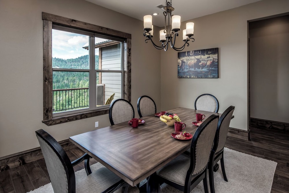 Grindstone Lake Lodge