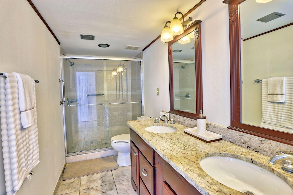 Land's End 9-301 Beach Front-premier