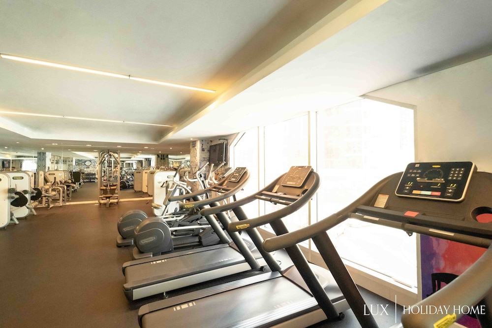 LUX  Marina Promenade Penthouse suite