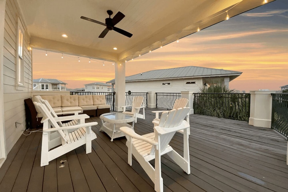 Totally Beachin by Avantstay Sleeps 18 Seacrest Beach