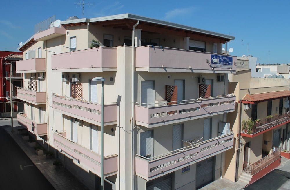 Bed and Breakfast Brezza Marina e Ristorante Shoreline, photo 50