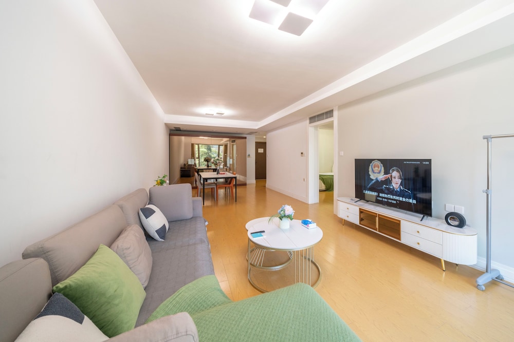 Tyms Bright 2BR 1BA Suite Yongxin