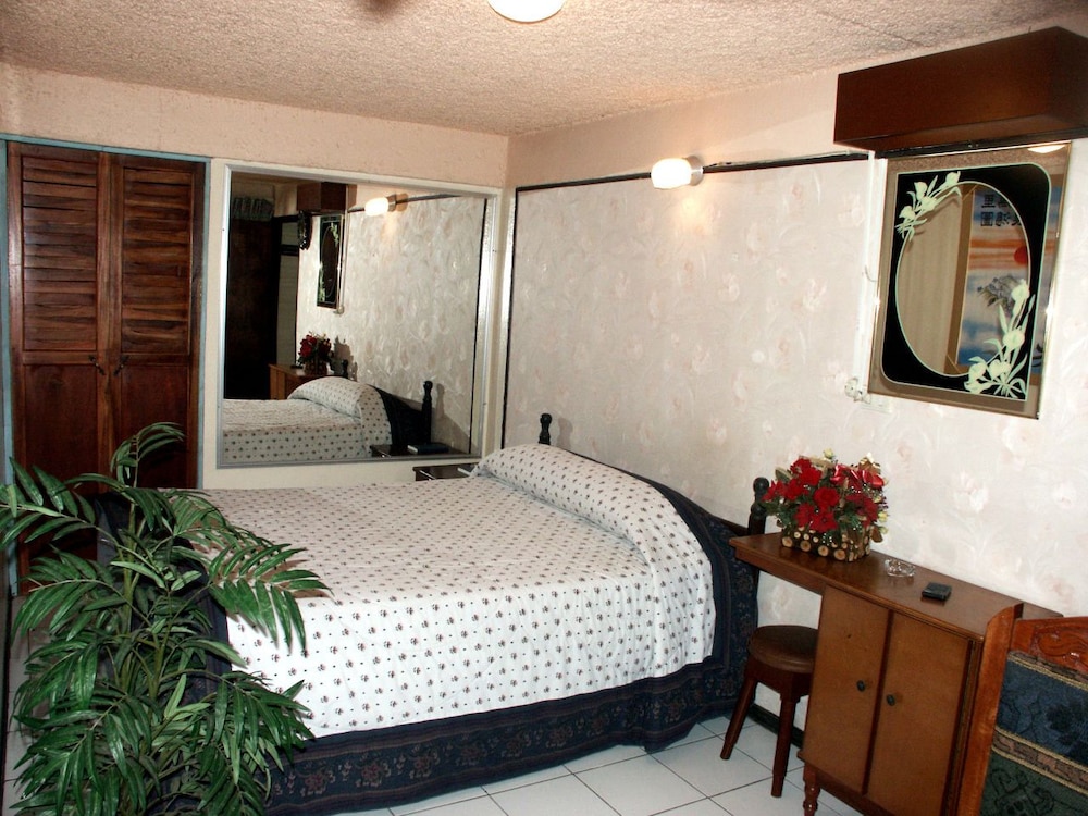 San Jose - Costa Rica Vacations - Apart-Hotel Roma - Property Image 9
