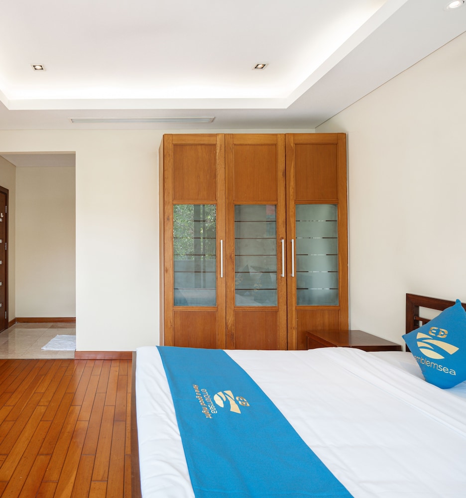 Danang private pool villa by Esea43