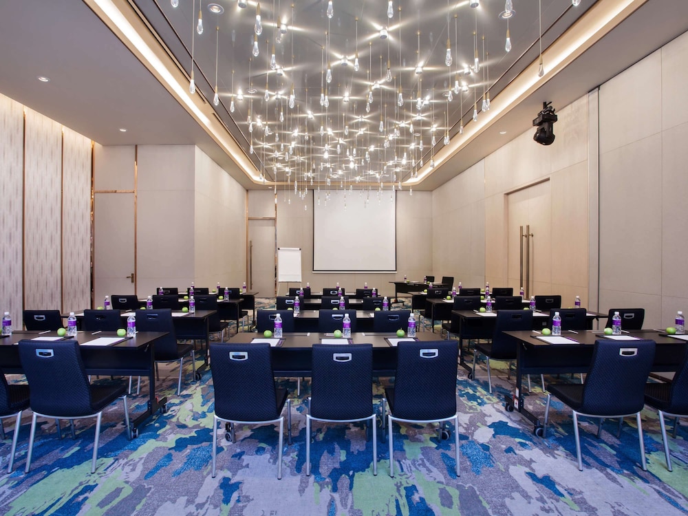 Mercure Singapore Bugis 55