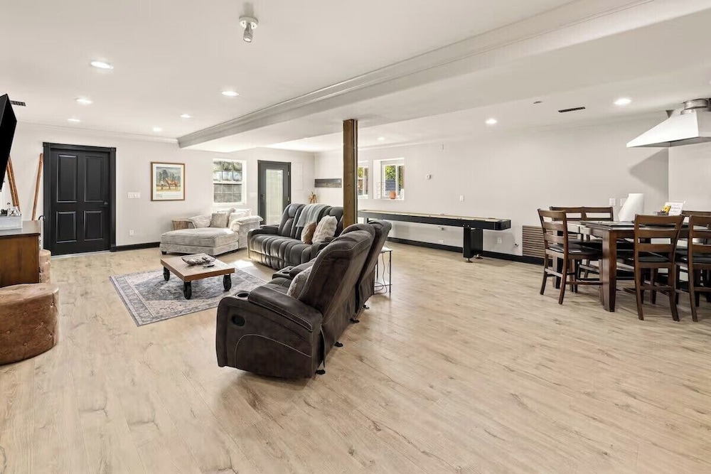 The Three Bears Retreat - King suites