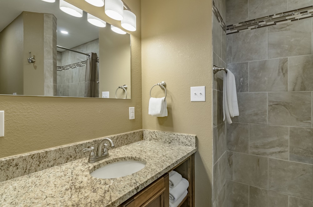 Sedalia Vacations - Hotel Bothwell Sedalia Central District, Ascend Hotel Collection - Property Image 7