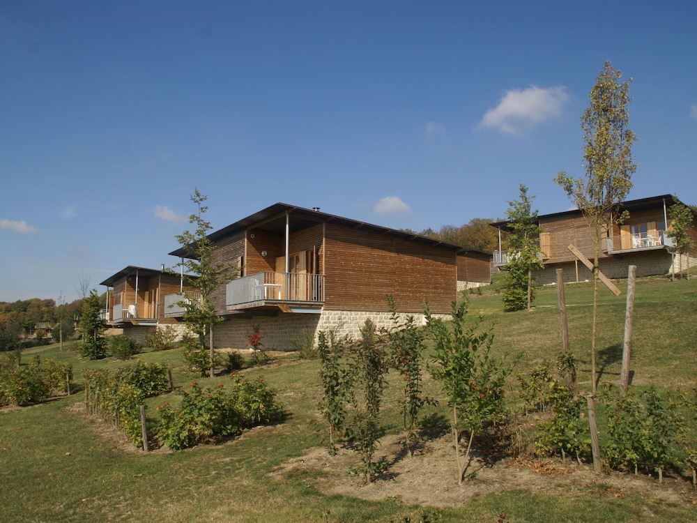 Nice Apartment With Dishwasher in the Beautiful Valjoly view 4