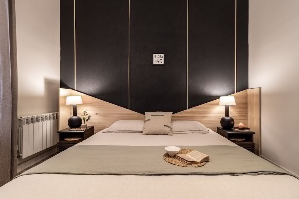 Arashi - 4 Bedrooms in Chueca