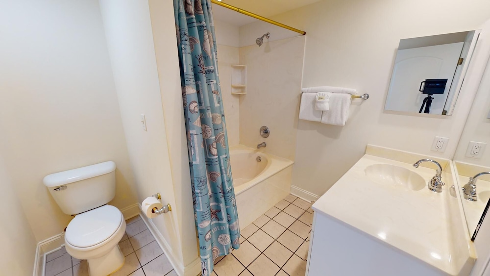 Sandpiper 2 by Tybee Vacation Rentals
