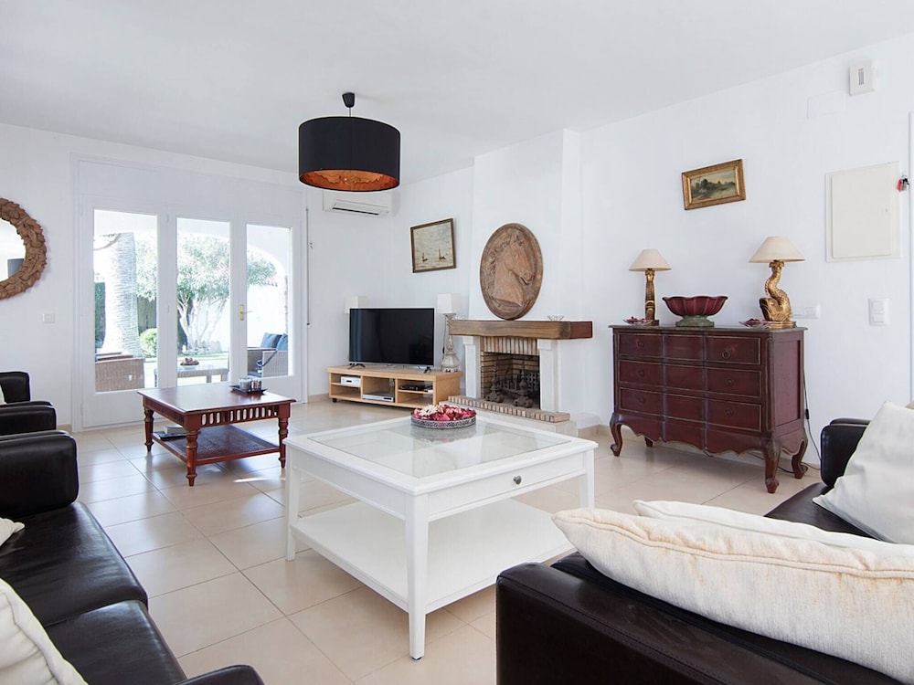 Beach In Cambrils Villa With Private Pool