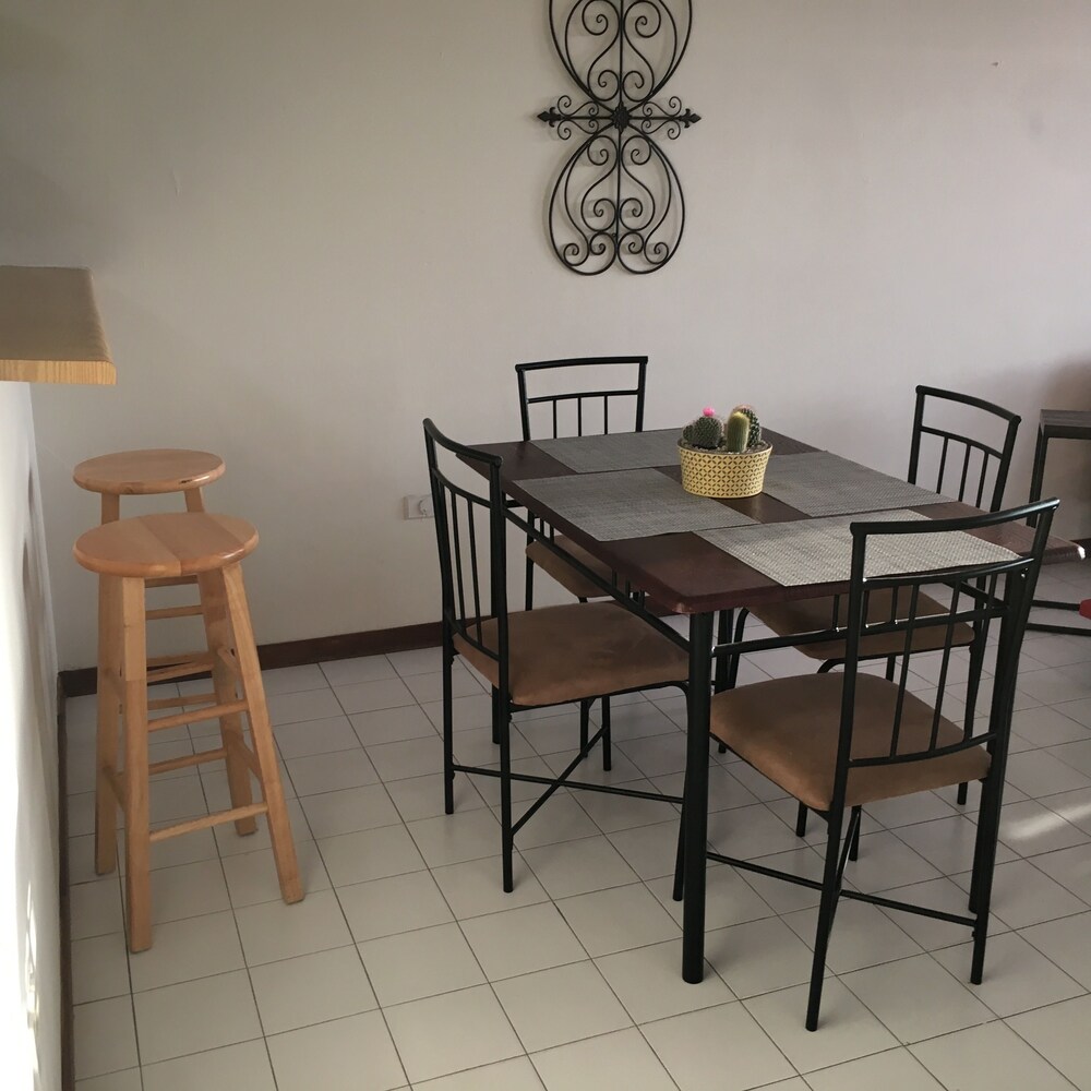 Delmonico PH Apartment