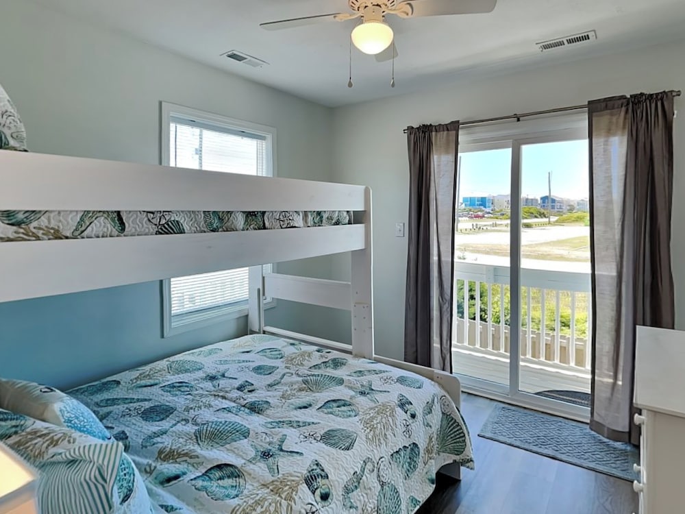 Sunset Retreat by Topsail Realty