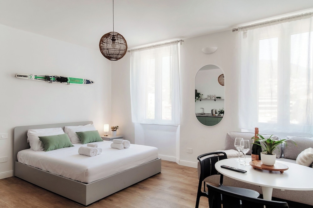 Casa Batèl Suites & Apartments