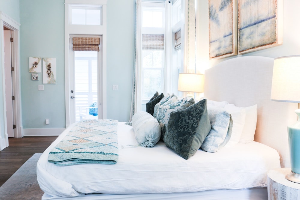 Serenity by the Sea by Avantstay Walk to Beach Pool Access