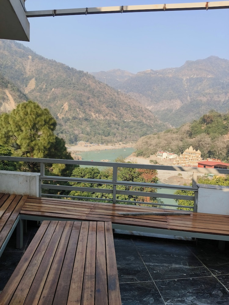 Art Bliss Hostel