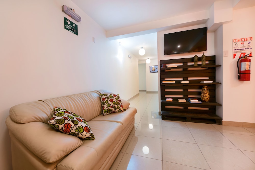 Hotel del Paseo - Hostel