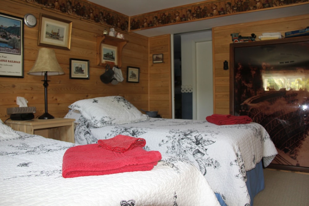 Joe-Lin Station Bed & Breakfast