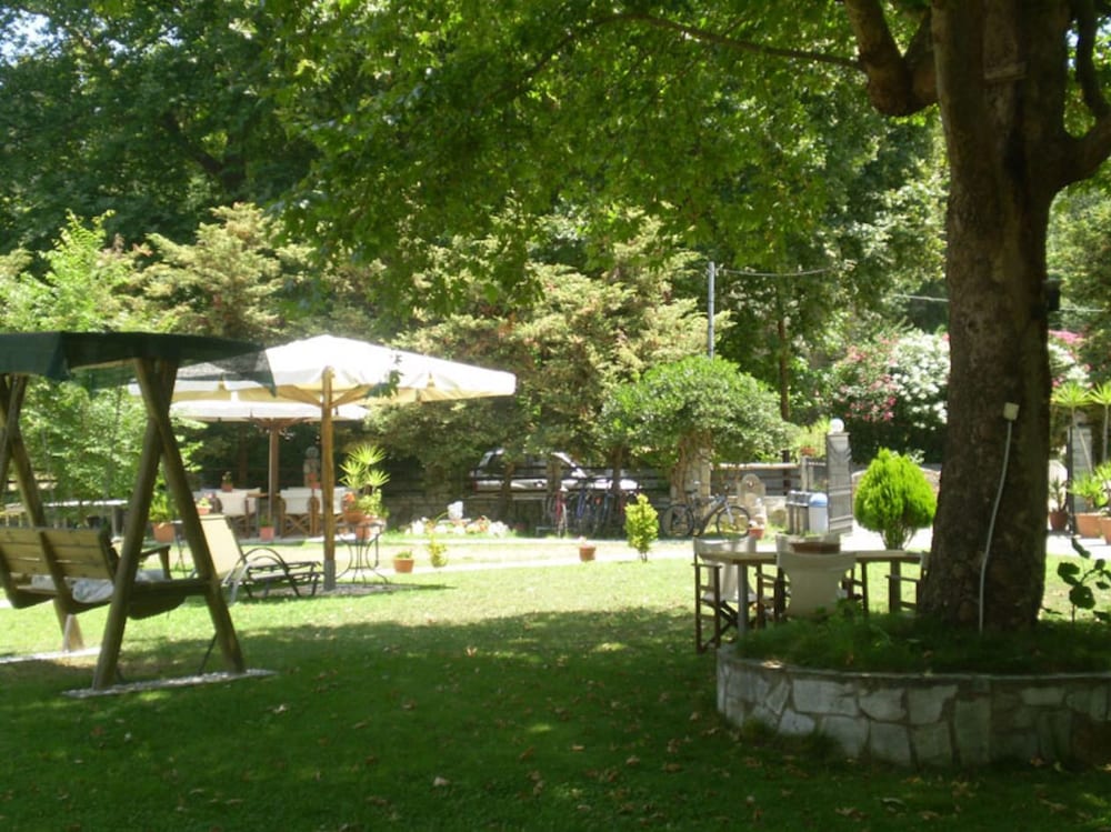 Dodis Village