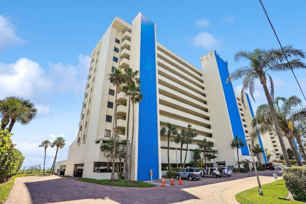 Ocean Sands 1-808