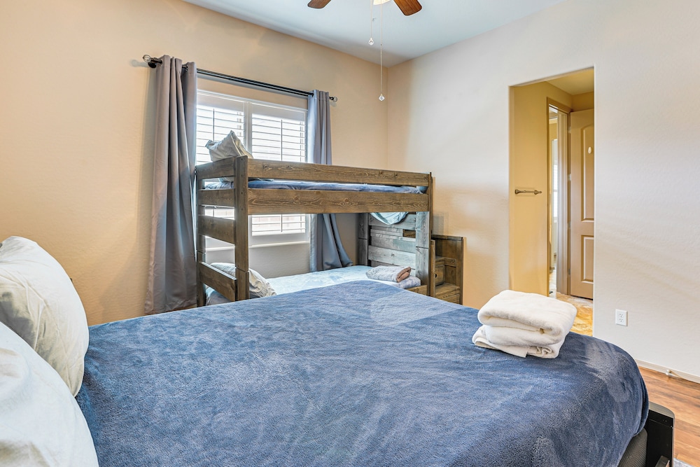Backyard Oasis w/ Fire Pit: Laveen Village Retreat