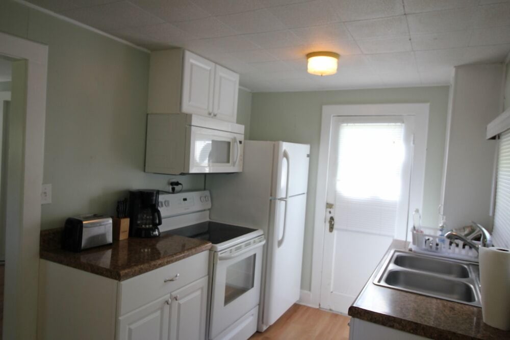 Indian River Lagoon Waterfront Cottages