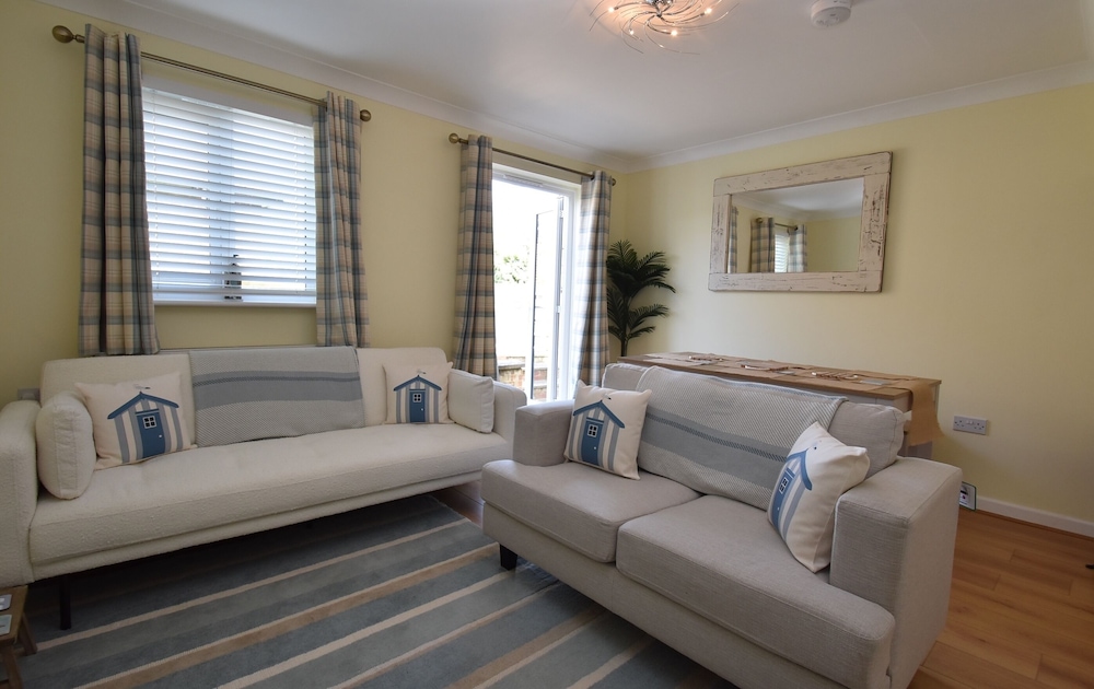 Beach Retreat - Camber Sands view 3
